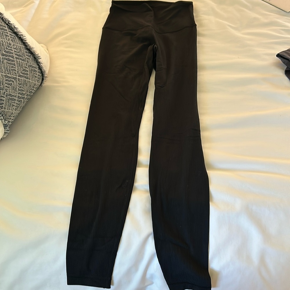 Lululemon 28” Align black ribbed leggings